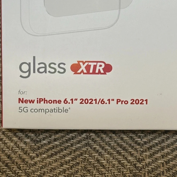 NWT ZAGG Invisible Shield GLASS XTR New iPhone 6.1” 2021/6.1” Pro 2021 - Picture 4 of 4